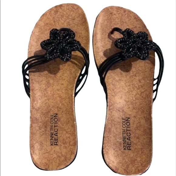 Kenneth Cole Reaction Glam in Bloom Sandals - Picture 3 of 5